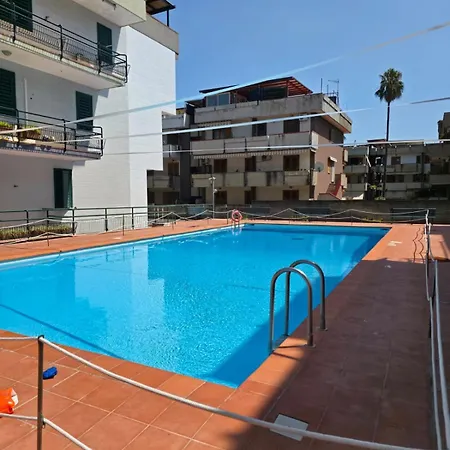 Tatil Evi Suntan - Waves And Peaks Retreat *