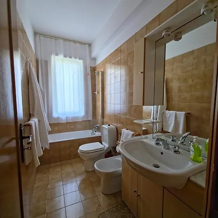 Suntan - Waves And Peaks Retreat